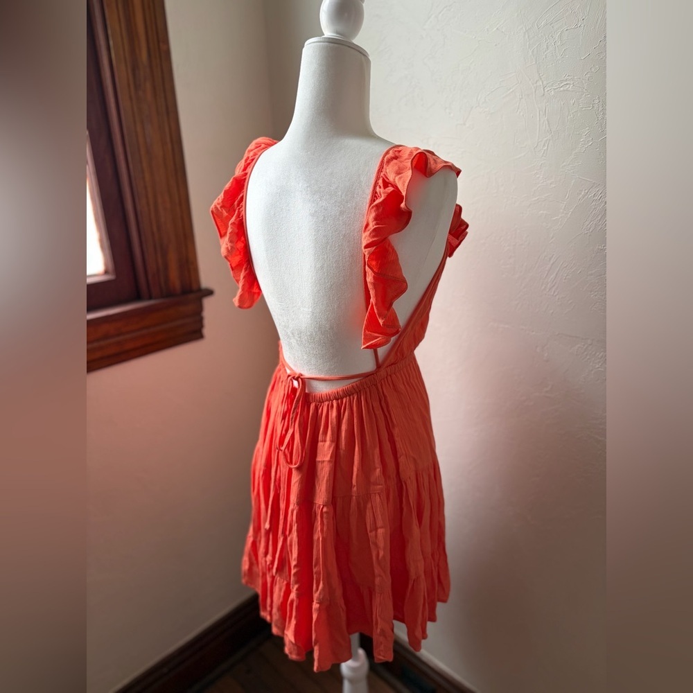 Olivaceous Coral Ruffle Open Back Dress Size Small - Picture 8 of 12